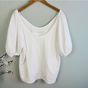 Ava & Viv Women's White Puff Sleeve Blouse